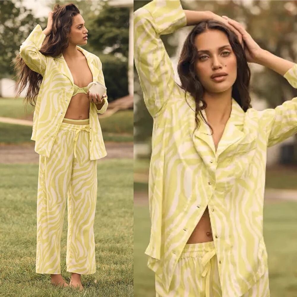By Anthropologie Flannel Animal Print Pajama Top in Citron XXS NWT‎